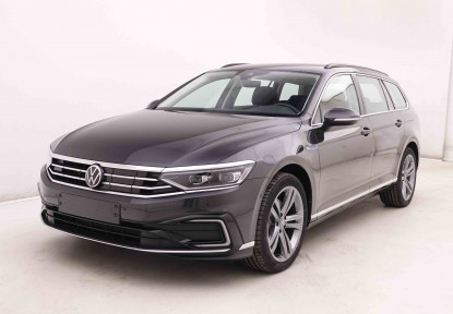 VOLKSWAGEN_VOLKSWAGEN_PASSATVAR_2547771_24.jpg