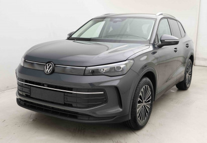VOLKSWAGEN_VOLKSWAGEN_TIGUAN_2653515_26.jpg