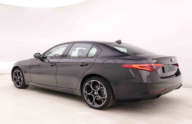 ALFAROMEO_ALFAROMEO_GIULIA_2548616_28.jpg