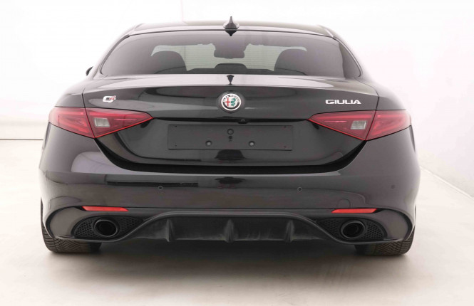 ALFAROMEO_ALFAROMEO_GIULIA_2549192_25.jpg