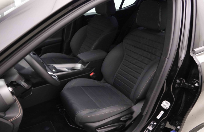 ALFAROMEO_ALFAROMEO_TONALE_2652944_7.jpg ALFAROMEO_ALFAROMEO_TONALE_2652944_7.jpg