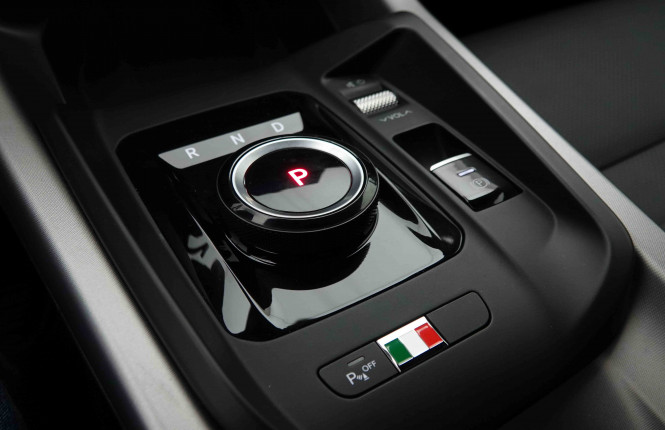 ALFAROMEO_ALFAROMEO_TONALE_2653777_15.jpg