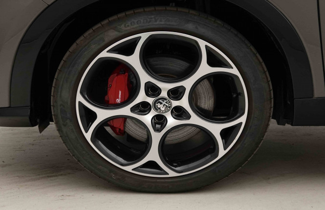 ALFAROMEO_ALFAROMEO_TONALE_2653777_22.jpg
