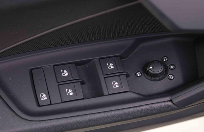 AUDI_AUDI_A3_2547461_21.jpg