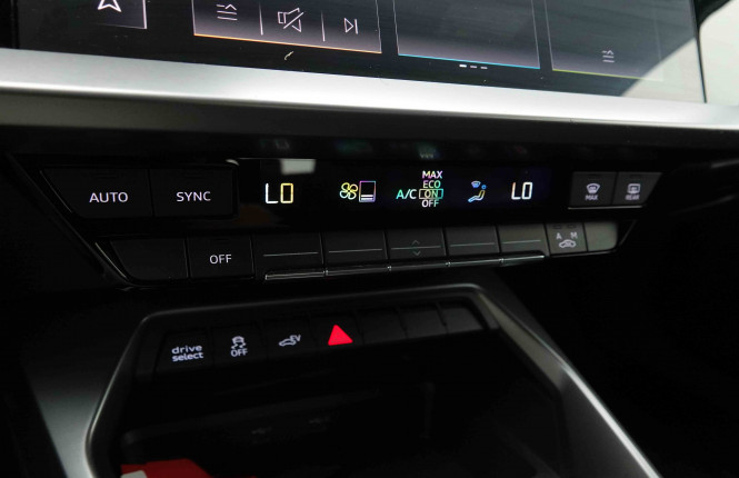 AUDI_AUDI_A3_2653699_11.jpg AUDI_AUDI_A3_2653699_11.jpg