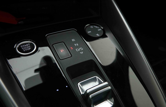 AUDI_AUDI_A3_2653699_12.jpg AUDI_AUDI_A3_2653699_12.jpg
