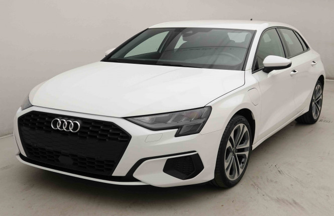 AUDI_AUDI_A3_2653699_24.jpg AUDI_AUDI_A3_2653699_24.jpg