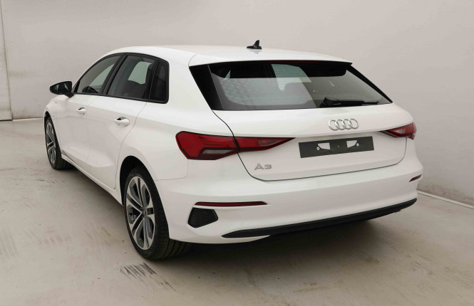 AUDI_AUDI_A3_2653699_27.jpg AUDI_AUDI_A3_2653699_27.jpg