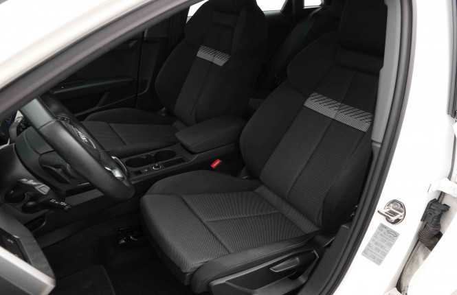 AUDI_AUDI_A3_2653699_6.jpg AUDI_AUDI_A3_2653699_6.jpg