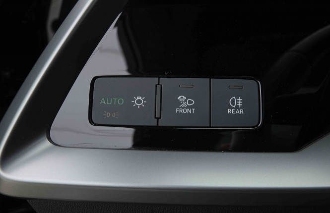 AUDI_AUDI_A3_2654488_21.jpg AUDI_AUDI_A3_2654488_21.jpg