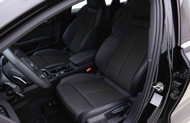 AUDI_AUDI_A3_2654778_8.jpg AUDI_AUDI_A3_2654778_8.jpg