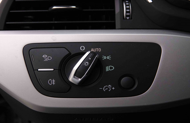 AUDI_AUDI_A4_2548644_9.jpg