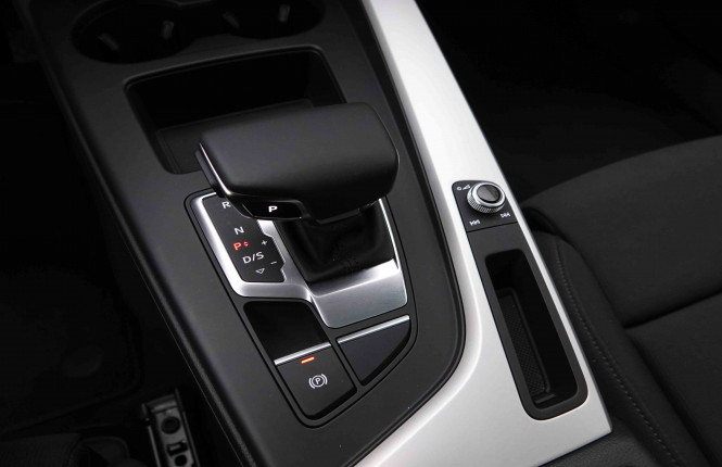 AUDI_AUDI_A4_2548647_15.jpg