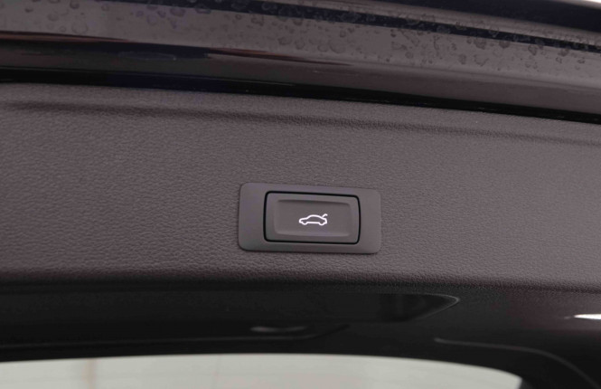 AUDI_AUDI_A4_2548647_6.jpg