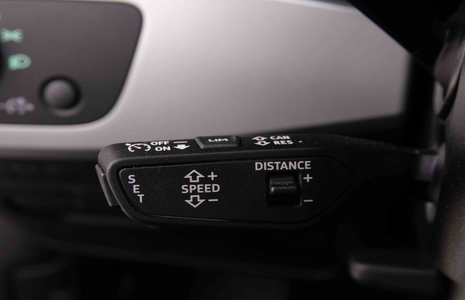 AUDI_AUDI_A4_2548648_20.jpg