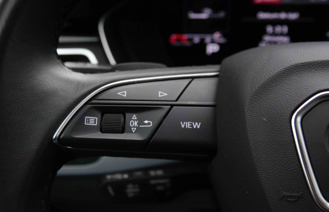 AUDI_AUDI_A4_2651988_18.jpg AUDI_AUDI_A4_2651988_18.jpg