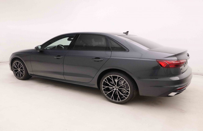 AUDI_AUDI_A4_2651988_27.jpg AUDI_AUDI_A4_2651988_27.jpg