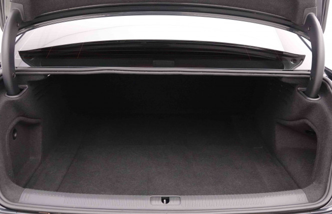 AUDI_AUDI_A4_2651988_5.jpg AUDI_AUDI_A4_2651988_5.jpg