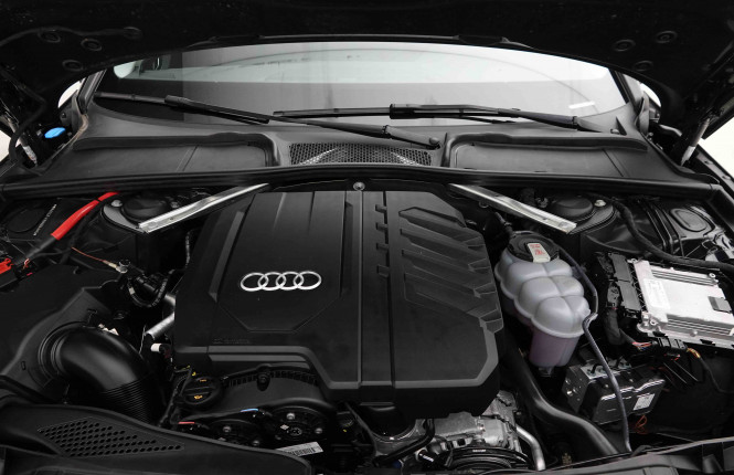 AUDI_AUDI_A4_2654454_23.jpg AUDI_AUDI_A4_2654454_23.jpg