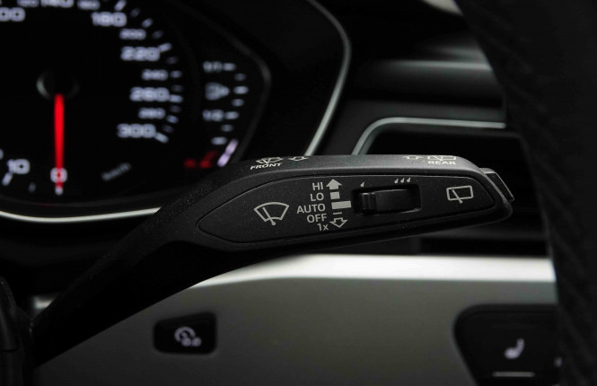 AUDI_AUDI_A4_2654705_18.jpg AUDI_AUDI_A4_2654705_18.jpg