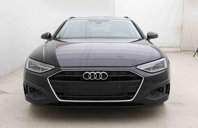 AUDI_AUDI_A4_2654889_27.jpg AUDI_AUDI_A4_2654889_27.jpg