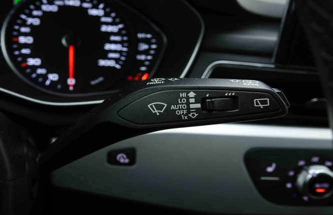 AUDI_AUDI_A4_2654890_17.jpg AUDI_AUDI_A4_2654890_17.jpg