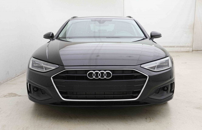 AUDI_AUDI_A4_2654890_27.jpg AUDI_AUDI_A4_2654890_27.jpg