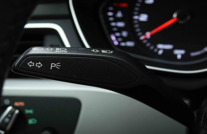 AUDI_AUDI_A4_2654902_17.jpg AUDI_AUDI_A4_2654902_17.jpg