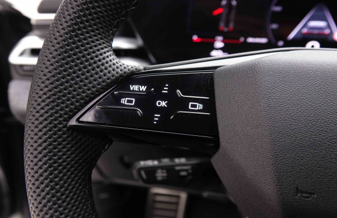 AUDI_AUDI_A5_2550533_22.jpg AUDI_AUDI_A5_2550533_22.jpg