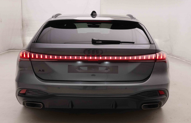 AUDI_AUDI_A5_2550533_33.jpg AUDI_AUDI_A5_2550533_33.jpg