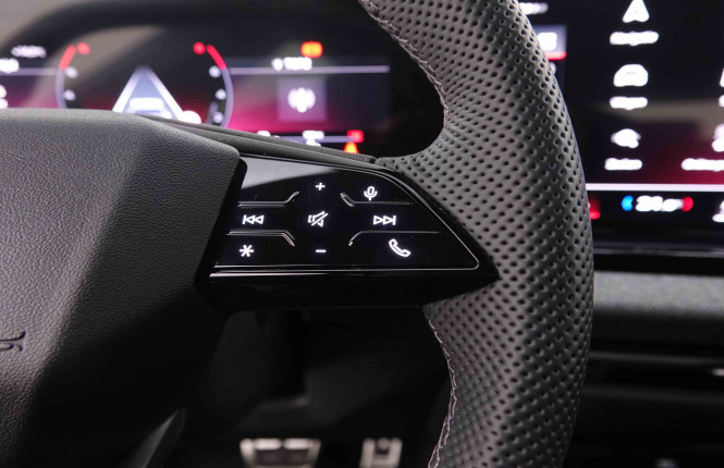 AUDI_AUDI_A5_2550748_20.jpg AUDI_AUDI_A5_2550748_20.jpg