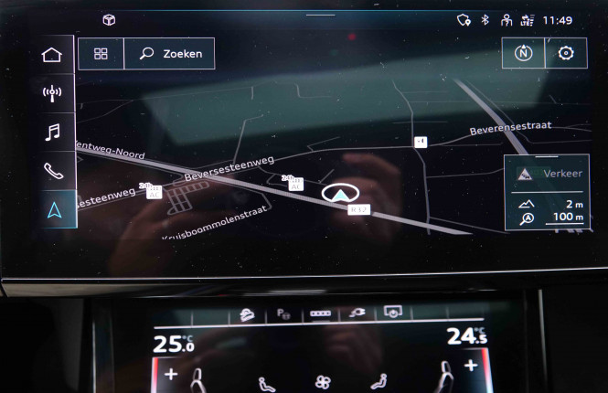 AUDI_AUDI_E_TRON_2551046_10.jpg AUDI_AUDI_E_TRON_2551046_10.jpg