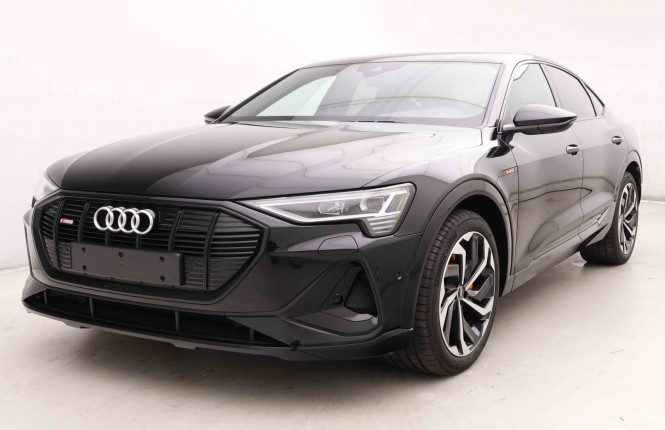 AUDI_AUDI_E_TRON_2551046_25.jpg AUDI_AUDI_E_TRON_2551046_25.jpg