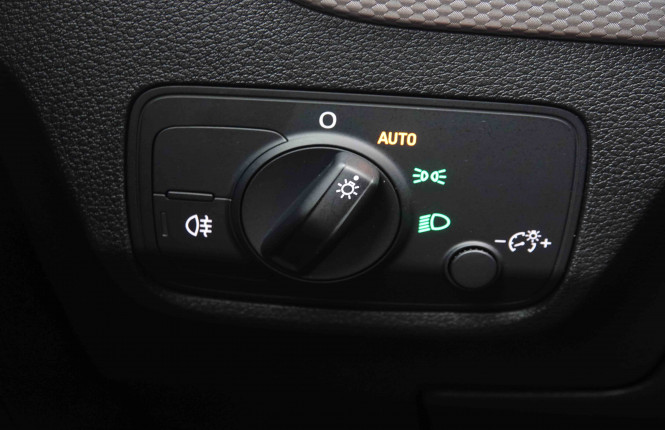 AUDI_AUDI_Q2_2549155_9.jpg