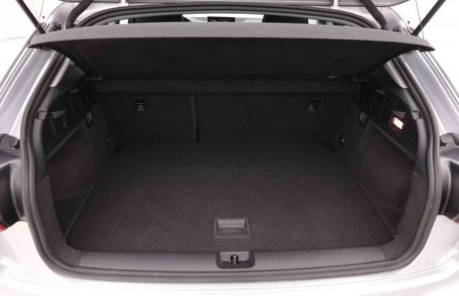 AUDI_AUDI_Q2_2549157_5.jpg