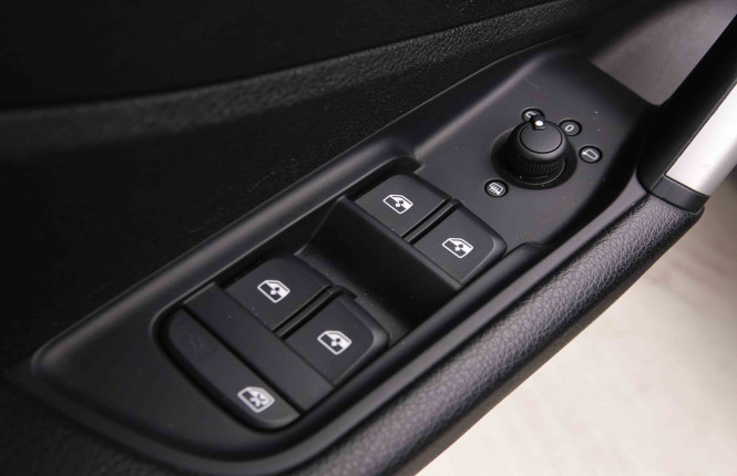 AUDI_AUDI_Q2_2549158_23.jpg