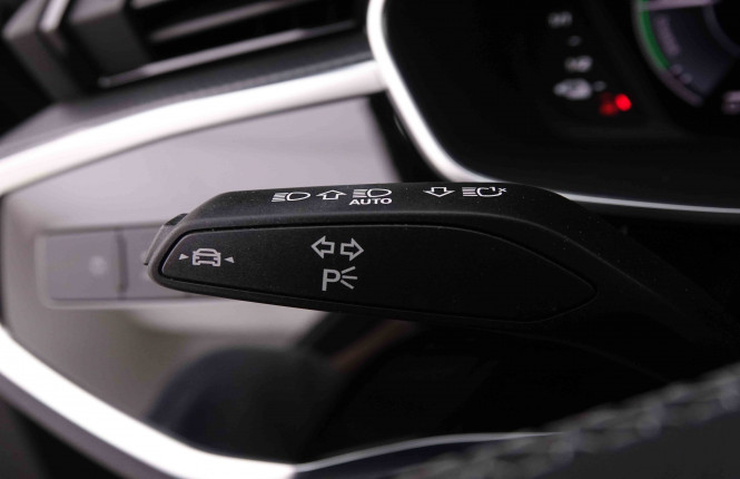 AUDI_AUDI_Q3_2548348_20.jpg