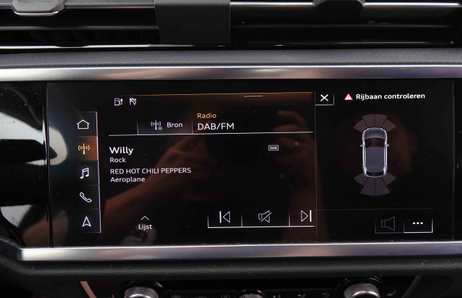 AUDI_AUDI_Q3_2549467_13.jpg