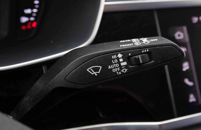 AUDI_AUDI_Q3_2549467_18.jpg