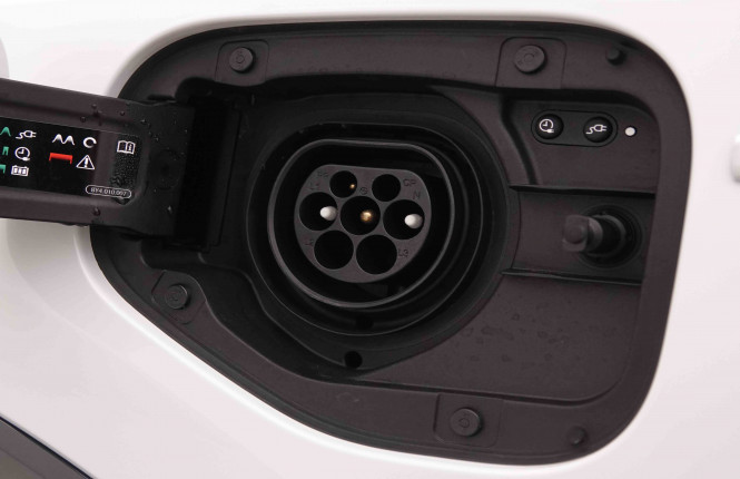 AUDI_AUDI_Q3_2549467_22.jpg