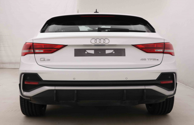 AUDI_AUDI_Q3_2549467_29.jpg