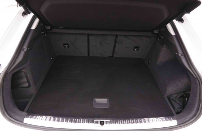 AUDI_AUDI_Q3_2549467_5.jpg