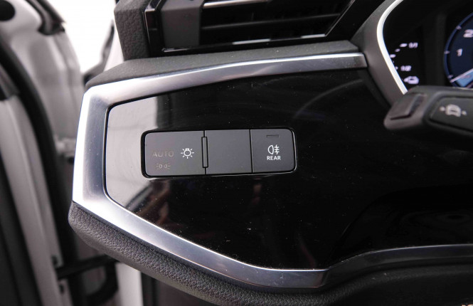 AUDI_AUDI_Q3_2549467_9.jpg
