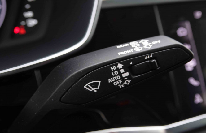 AUDI_AUDI_Q3_2550750_19.jpg