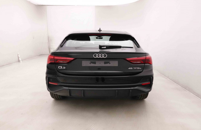 AUDI_AUDI_Q3_2652723_26.jpg AUDI_AUDI_Q3_2652723_26.jpg