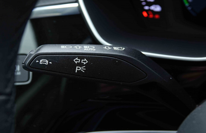 AUDI_AUDI_Q3_2655047_14.jpg AUDI_AUDI_Q3_2655047_14.jpg
