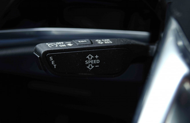 AUDI_AUDI_Q3_2655047_16.jpg AUDI_AUDI_Q3_2655047_16.jpg