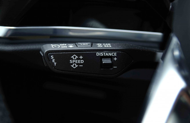 AUDI_AUDI_Q3_2655268_17.jpg AUDI_AUDI_Q3_2655268_17.jpg