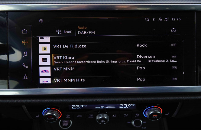 AUDI_AUDI_Q3_2655269_11.jpg AUDI_AUDI_Q3_2655269_11.jpg