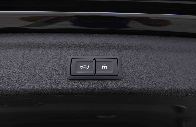 AUDI_AUDI_Q3_2655269_6.jpg AUDI_AUDI_Q3_2655269_6.jpg